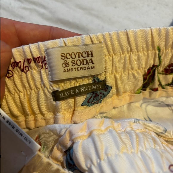 Scotch & Soda Gia Print Wide Leg Pants - Picture 6 of 8